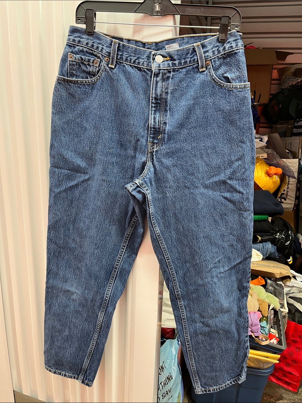 Levi's Men's Medium Blue Relaxed Straight-Leg Jeans